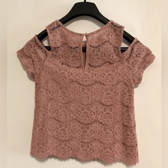 Monteau Dusty Pink Lace Cold Shoulder Blouse - Picture 2 of 3